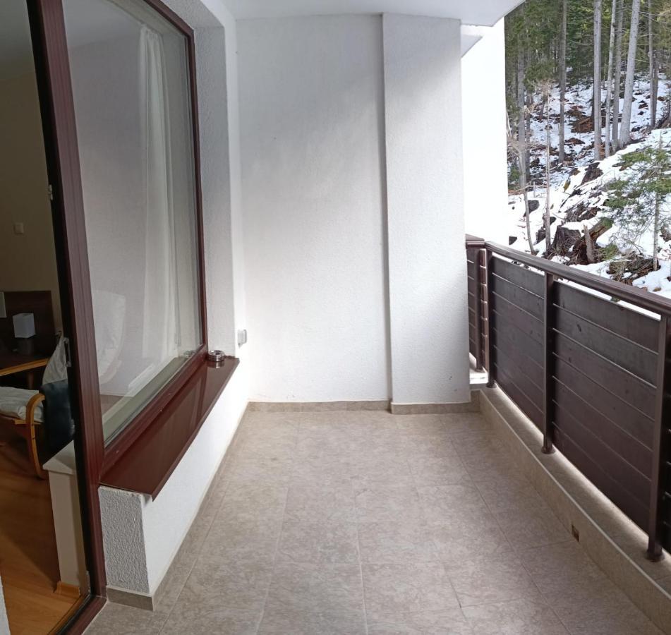Dobi'S Apartment Elit47 At Elit Pamporovo Kültér fotó